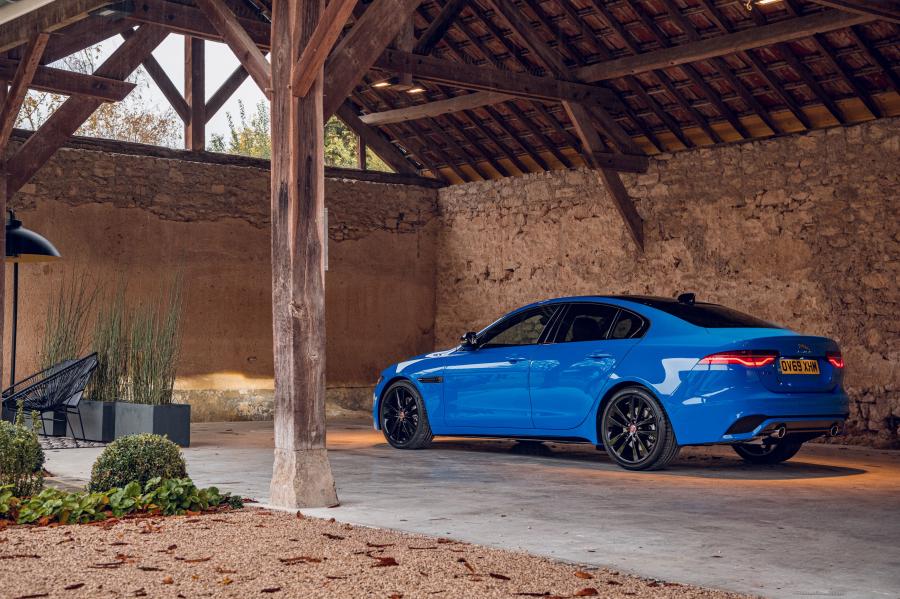  Jaguar XE R-Dynamic Reims Edition 2020 года  (UK) (фото 63 из 84)